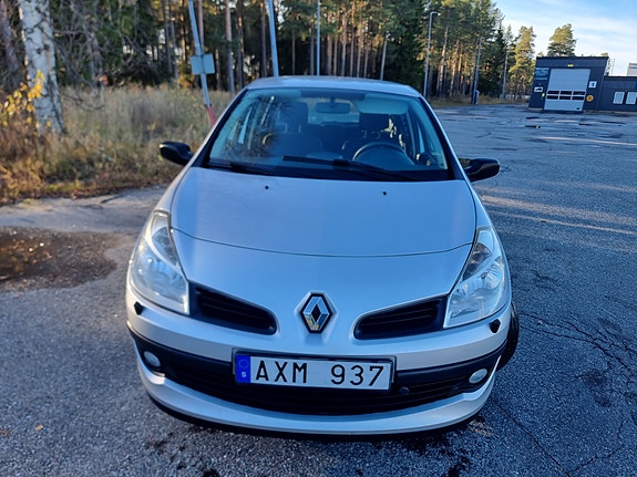 Renault Clio 4 of 7