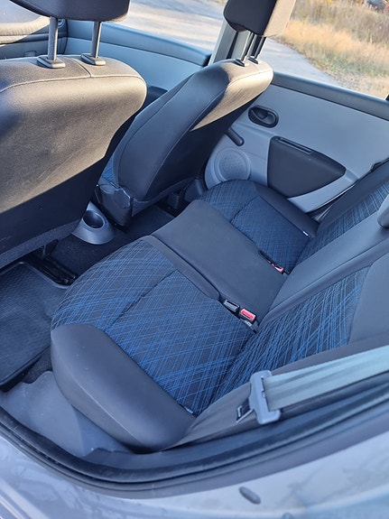 Renault Clio 6 of 7
