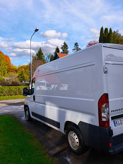 Peugeot Boxer 2.2 hdi 3 of 8