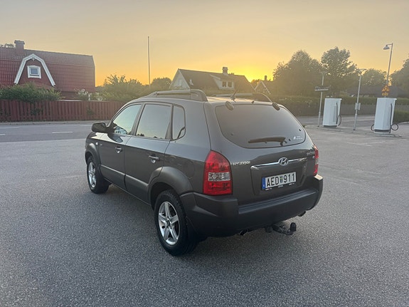 Hyundai Tucson 4 of 13