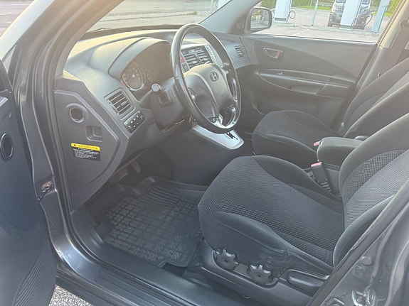 Hyundai Tucson 7 of 13