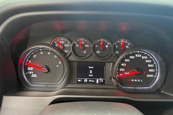 Chevrolet Silverado EV 20 of 20