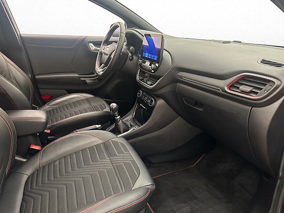 Ford Puma 24 of 30