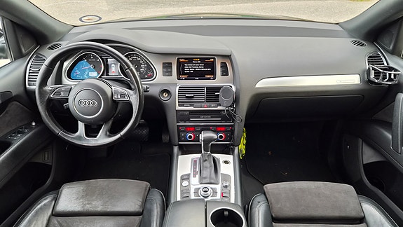 Audi Q7 11 of 19