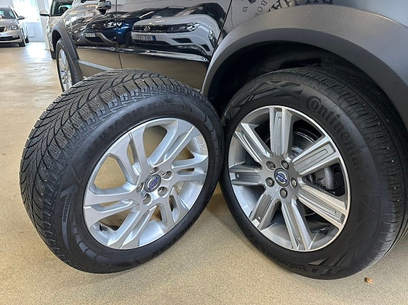 Volvo XC70 25 of 27