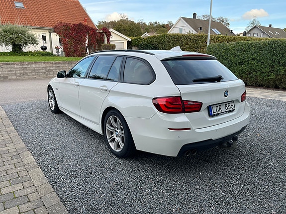 BMW 530d 3 of 7