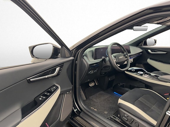 Kia EV6 11 of 30