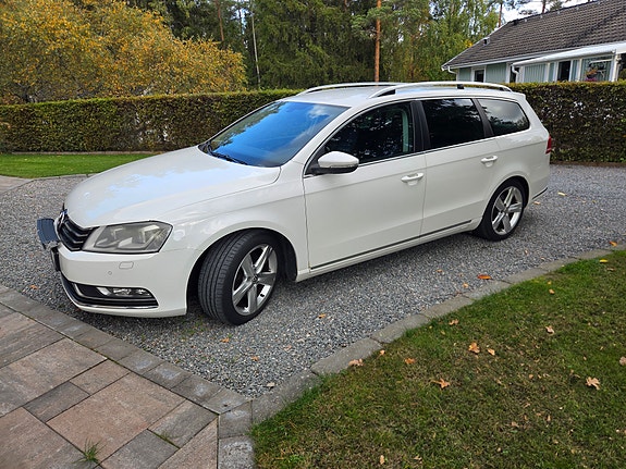 Volkswagen Passat 4 of 7