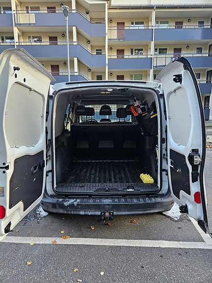 Renault Grand Kangoo 8 of 15