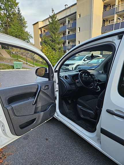 Renault Grand Kangoo 11 of 15
