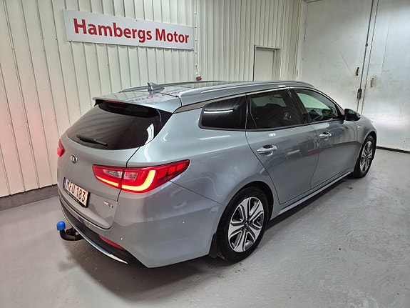 Kia Optima 8 of 21
