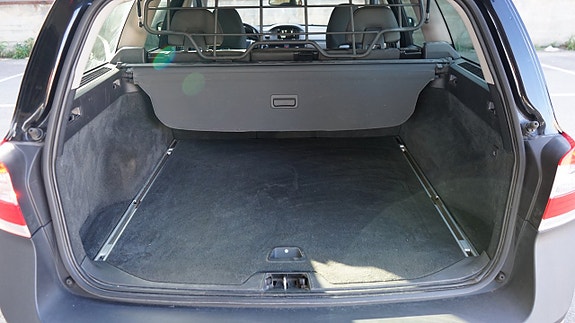 Volvo XC70 10 of 27