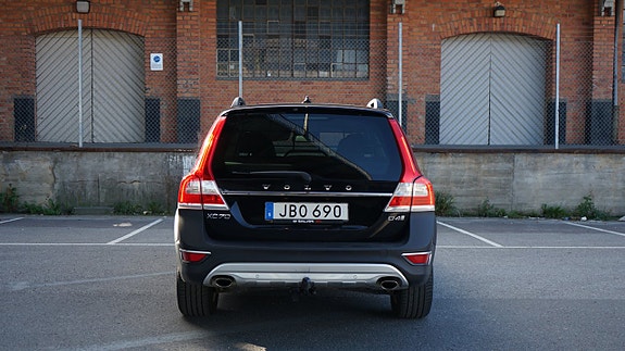 Volvo XC70 8 of 27