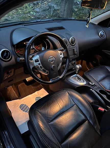 Nissan Qashqai+2 8 of 12