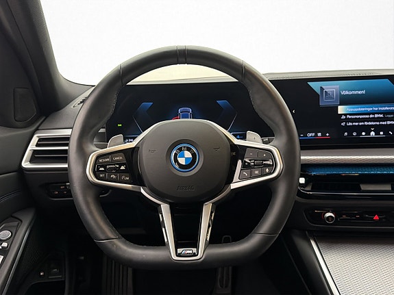 BMW 330e 12 of 30