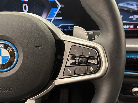 BMW 330e 19 of 30