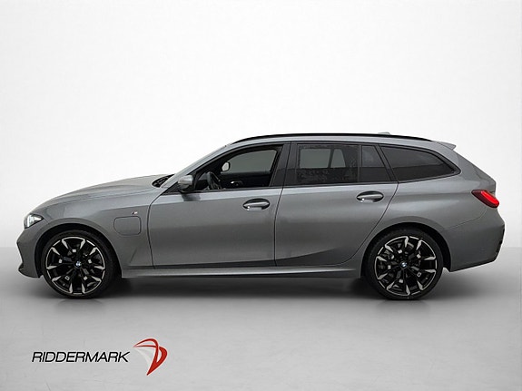 BMW 330e 4 of 30