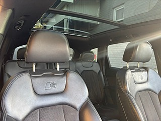Audi Q7 3 of 9