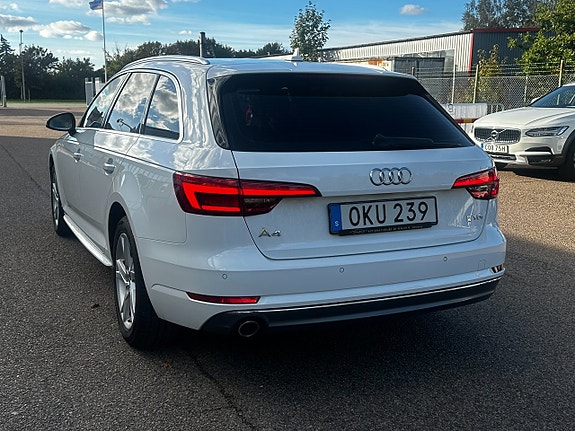Audi A4 6 of 14