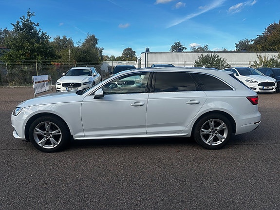 Audi A4 7 of 14