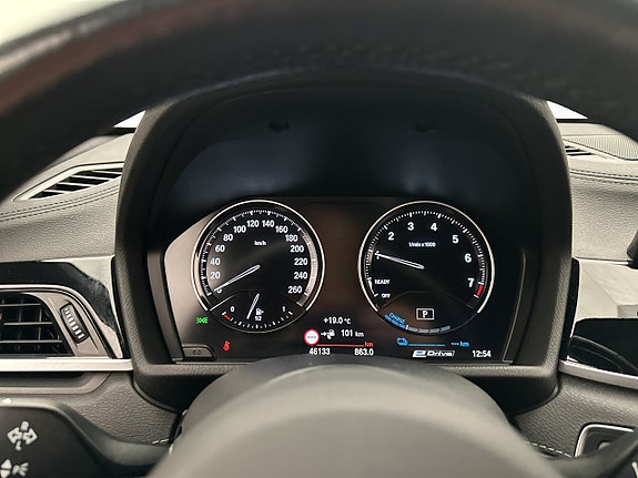 BMW X1 20 of 30