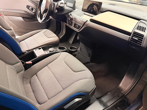 BMW i3 8 of 10