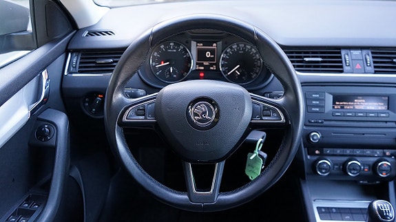 Skoda Octavia 18 of 24