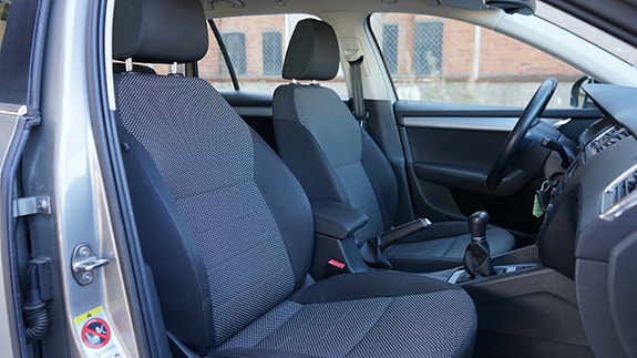 Skoda Octavia 13 of 24