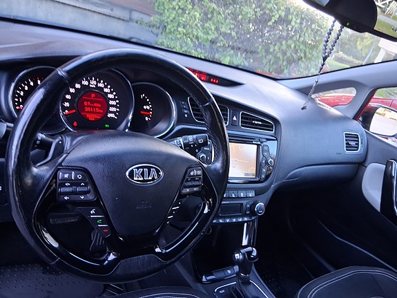 Kia Ceed 8 of 11