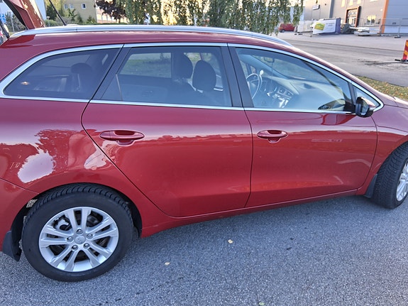 Kia Ceed 3 of 11