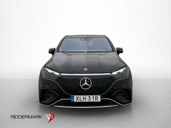 Mercedes-Benz EQE43 SUV 3 of 30