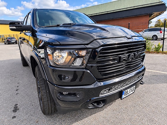 Dodge RAM 1500 6 of 13