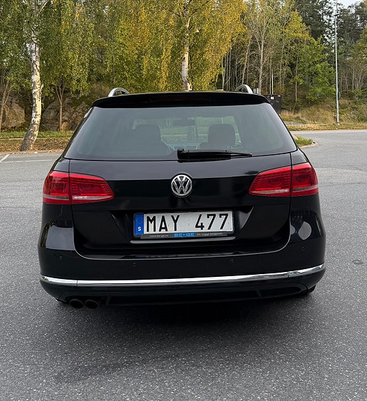 Volkswagen Passat 5 of 11