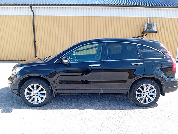 Honda CR-V 2 of 13