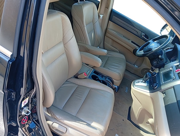Honda CR-V 6 of 13