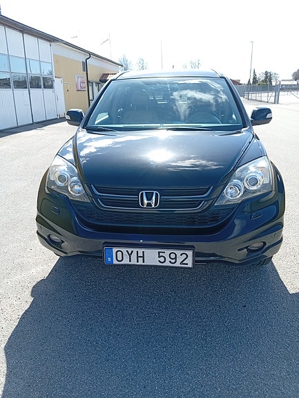 Honda CR-V 10 of 13