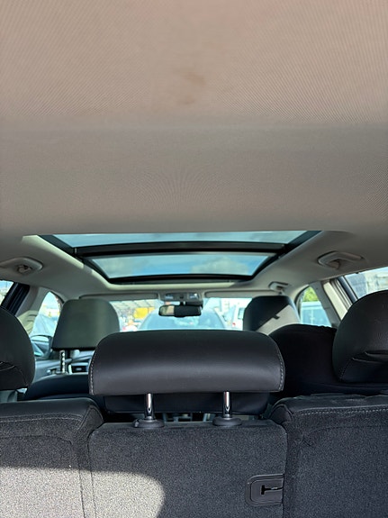Kia Optima 2 of 9