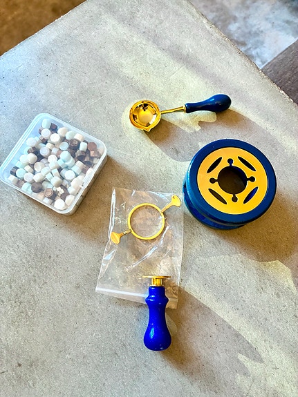 Product image 1 of 9