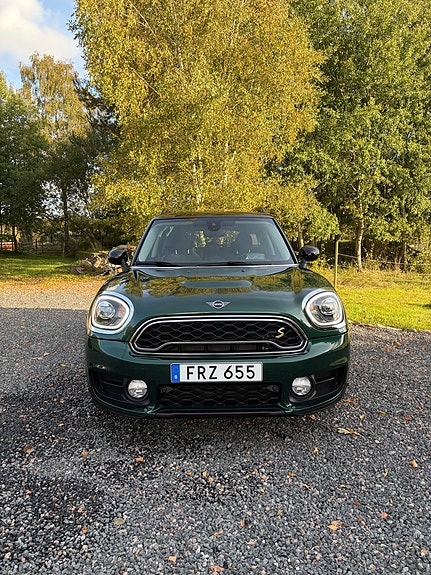 MINI Countryman Cooper SE 4 of 18