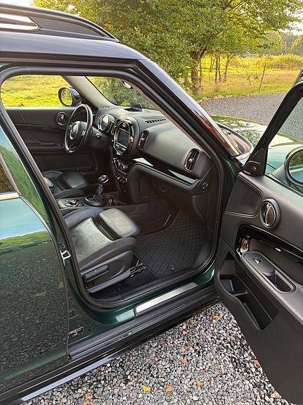 MINI Countryman Cooper SE 12 of 18
