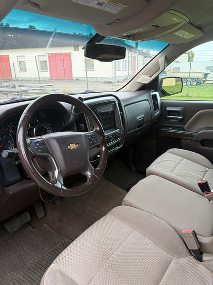 Chevrolet Silverado 1500 6 of 6
