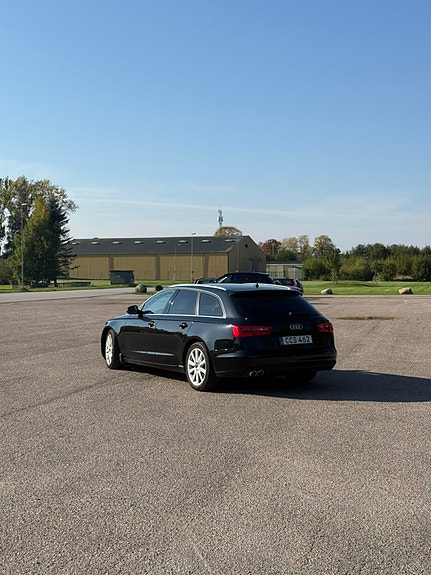 Audi A6 2 of 9