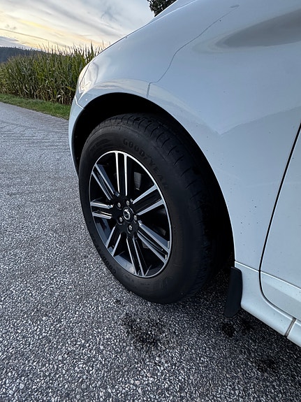 Volvo XC60 7 of 10
