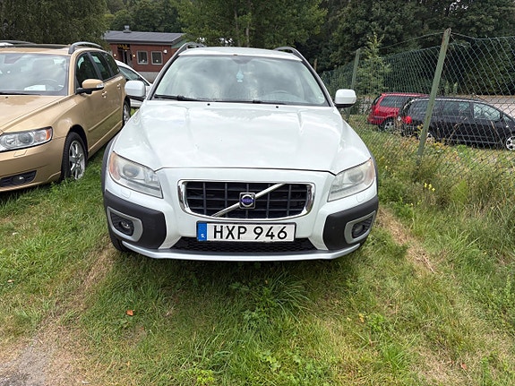 Volvo XC70 3 of 6
