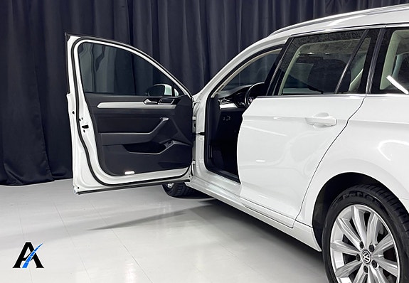 Volkswagen Passat 9 of 24