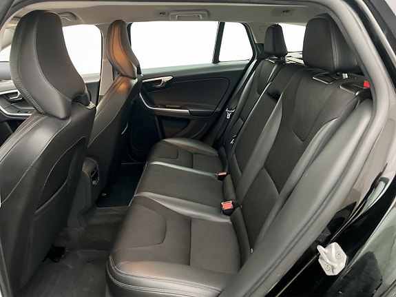 Volvo V60 16 of 26