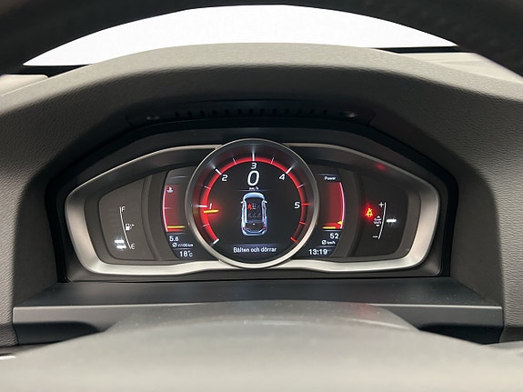 Volvo V60 17 of 26