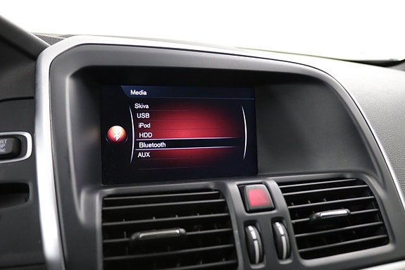 Volvo XC60 25 of 30