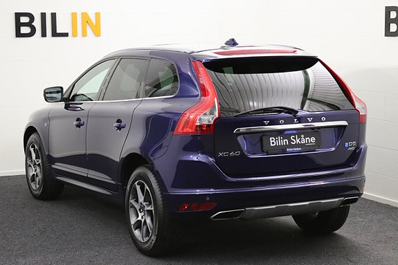 Volvo XC60 11 of 30