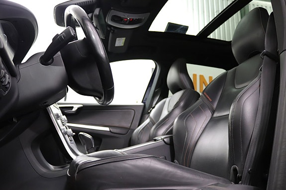 Volvo XC60 26 of 30